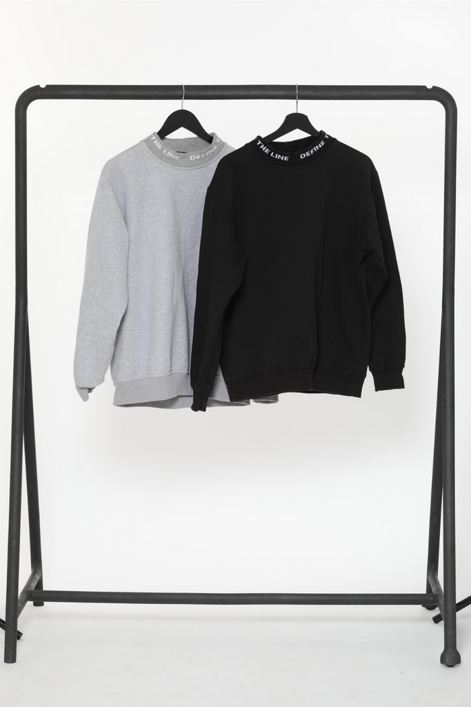 BLACK LOGO NECK SWEATER - DTL Sport